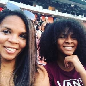 Meet your Posher, Lea